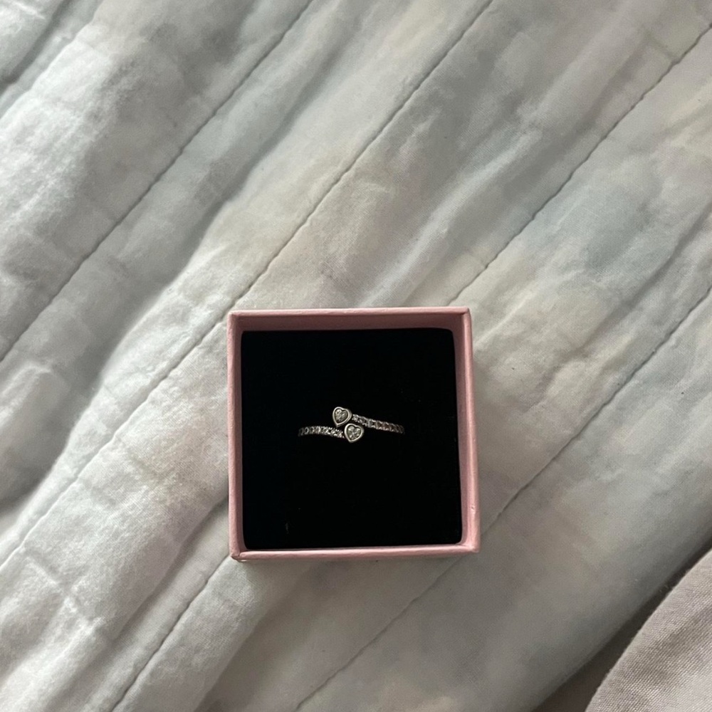 Pandora Silver Twisted Ring with Stone